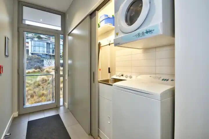 Luxury Lakeview 2 Bedroom Apartment Queenstown Exteriér fotografie